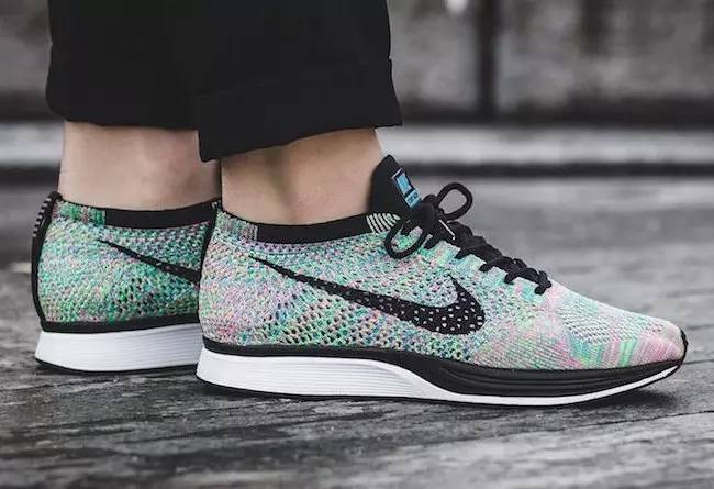 Nike最新鞋款，时尚与科技的完美融合